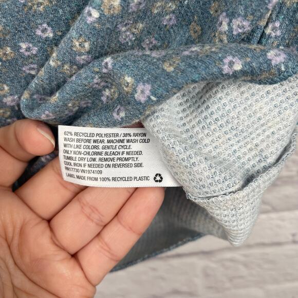 K0-1025 Art Class ribbed long-sleeve floral top size M(7/8) - Picture 3 of 5